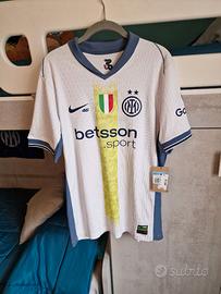 Maglia speciale Inter x VR46 edizione limitata