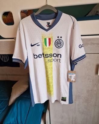 Maglia speciale Inter x VR46 edizione limitata