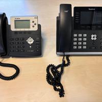 Yealink SIP-T46G e Yealink T22P