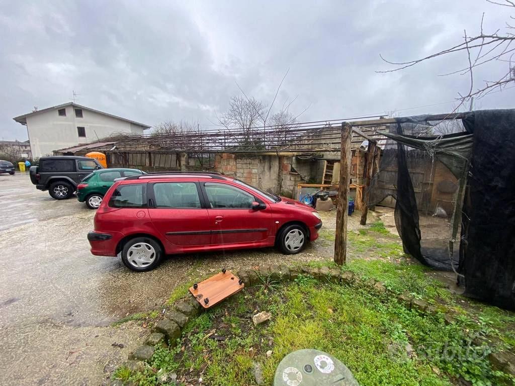 Terreno di 837 m² a Capriglia Irpina - Vista 4