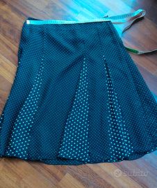 Gonna a pois al.gimocchio