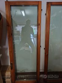 Finestra in legno 