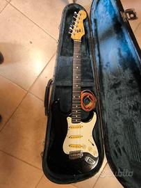 chitarra elettrica Stratocaster made in jappan 80