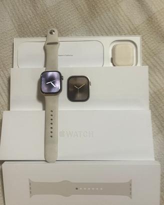 Apple Watch Series 10 versione Titanio,42 mm, GPS