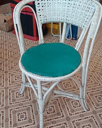 sedia in vimini vintage 