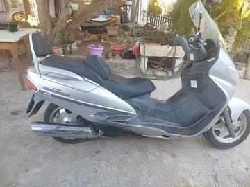 Suzuki Burgman 400 - 2002