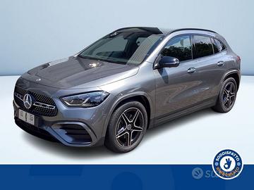 Mercedes-Benz GLA 200d Automatic AMG Line Adv...