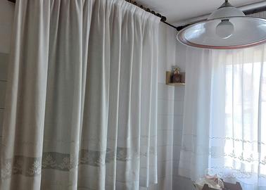 tende misto lino corte ricamate