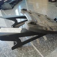 Portapacchi GIVI per Suzuki Burgman 650 1999->2001