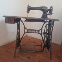 Macchina da cucire Singer 