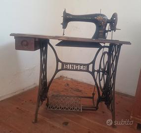 Macchina da cucire Singer 