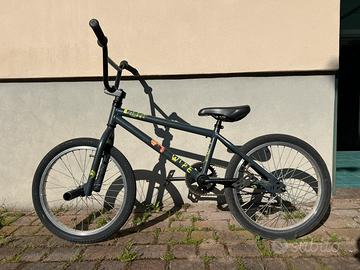 Bmx wipe decathlon b-twin