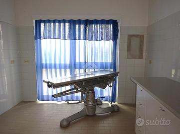 MULTILOCALE A FERRARA