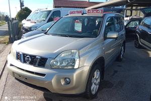 Nissan X-Trail 2.0 dCi 150CV 4X4 GANCIO TRAINO