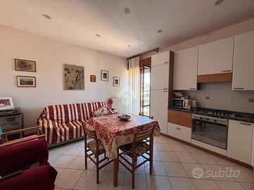 3 LOCALI A BELLARIA-IGEA MARINA