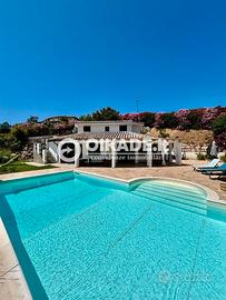 D.De Maria "I Lentischi" - Villa con piscina