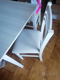 Tavolo con 4 sedie