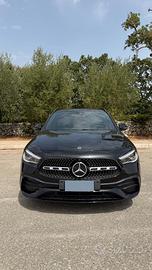 MERCEDES GLA 200 d PREMIUM AMG LINE NIGHT EDITION