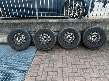 Gomme 215/70/15 CP ducato fiat 4season m+s
