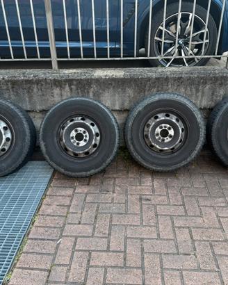 Gomme 215/70/15 CP ducato fiat 4season m+s