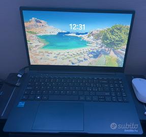 Toshiba Pc Dynabook i5 11' gen ram 8 gb ssd 256 gb