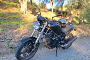 Ducati monster 600