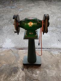 Mola con Basamento 220 Volt