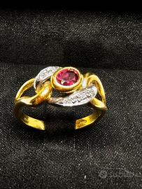 Anello oro 18kt rubino diamanti.  914/22