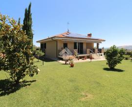 VILLA SINGOLA A ROSETO DEGLI ABRUZZI