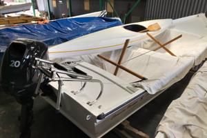 Batela in legno con motore - BRIONI