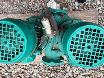 Pompa B pompa  gemellare Wilo DPL  40-130 e flange