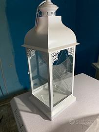 Lanterne con vetro rotto