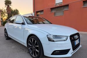 Audi A4 Avant 2.0 TDI 177CV Business Plus