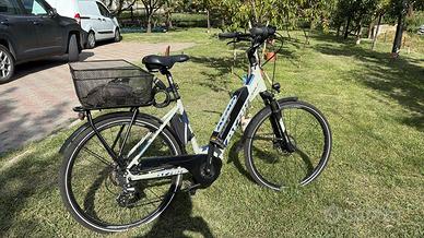 EBYKE ATALA - anno 2022 - pari al nuovo