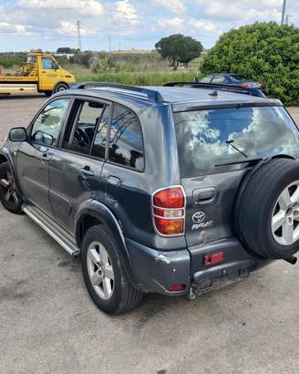 TOYOTA RAV 4 2 A2 2.0 D-4D 4WD 116CV ricambi