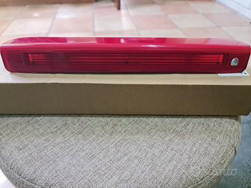 Fanalino terzo stop megane 3