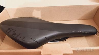 Sella bici d strada fizik Arione R5