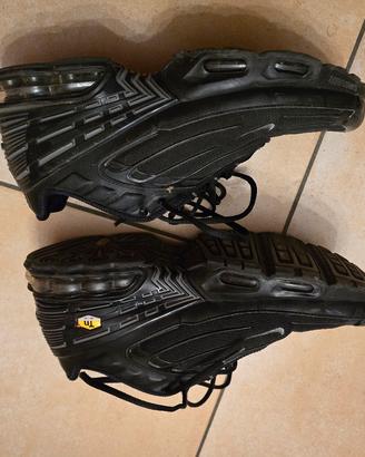  Scarpe modellio Nike Air Max Plus 3