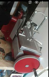affettatrice a volano antica fine anni 40