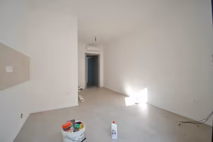 Piano terra ristrutturato con cantina