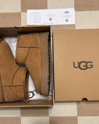 Ugg Classic
