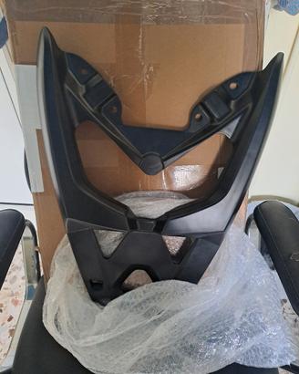 staffa per montaggio bauletto yamaha nmax 125 fino