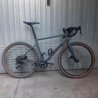 Bici Gravel Triban 520