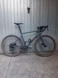 Bici Gravel Triban 520