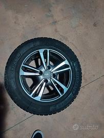 Cerchi in lega con gomme invernali