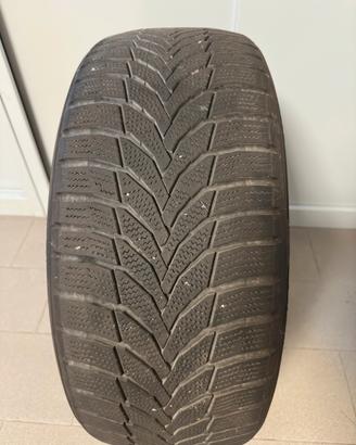 Pneumatici NEXEN 245/50 R.18 104 v invernali