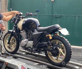 Honda cb 500 cafe racer