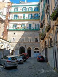 Deposito piazza dante