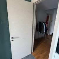 14 Porte in legno chiaro - come nuove