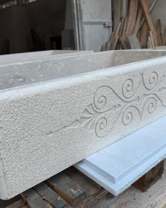 Vaschetta Lavabo in pietra da giardino, villa